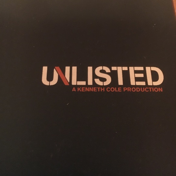 Kenneth Cole “Unlisted” sport watch. Green and black. Never worn. Authentic. - Picture 5 of 5